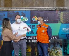 A edição 2021 da campanha Cesta Solidária Paraná, encerrada na terça-feira (06), conseguiu arrecadar mais de 200 toneladas de alimentos. Foto Gilson abreu/AEN