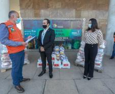 A edição 2021 da campanha Cesta Solidária Paraná, encerrada na terça-feira (06), conseguiu arrecadar mais de 200 toneladas de alimentos. Foto Gilson abreu/AEN